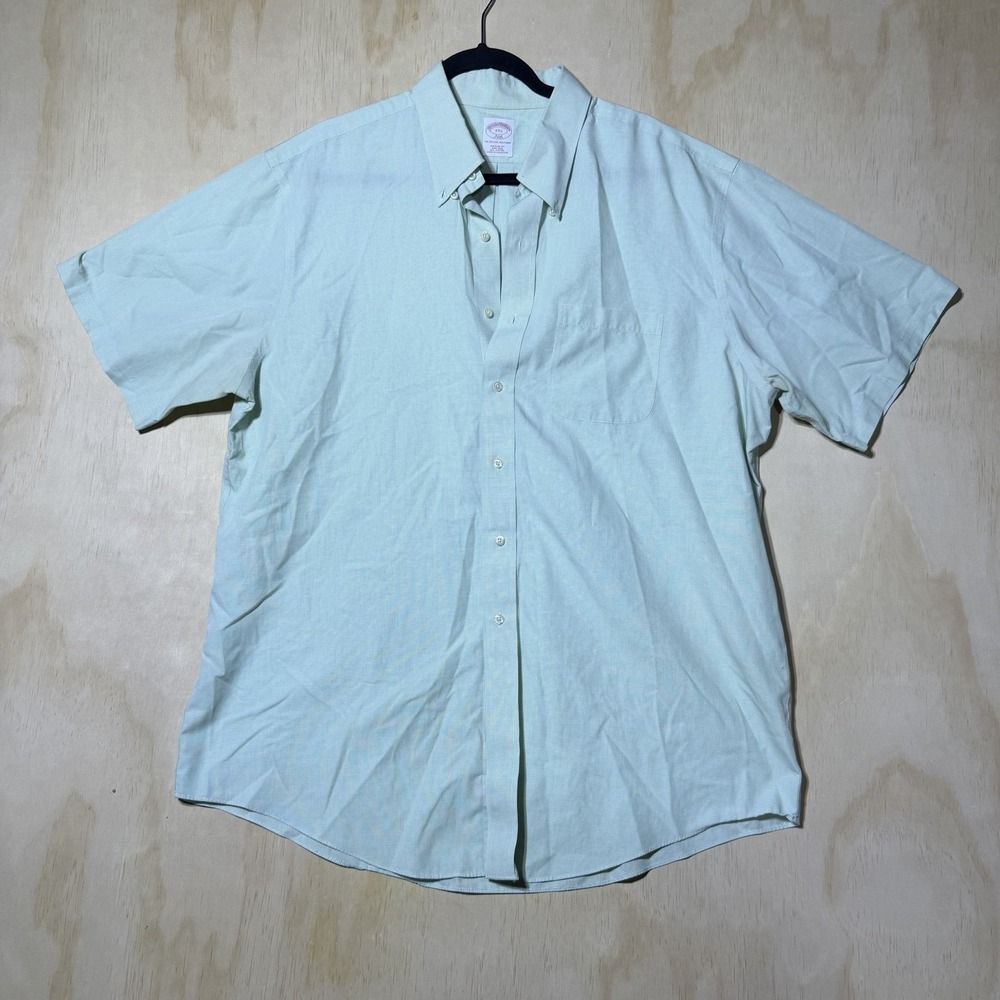 Brooks Brothers 346 Button Up Shirt Men's 17.5 34/35 Green‎ Short Sleeve Cotton